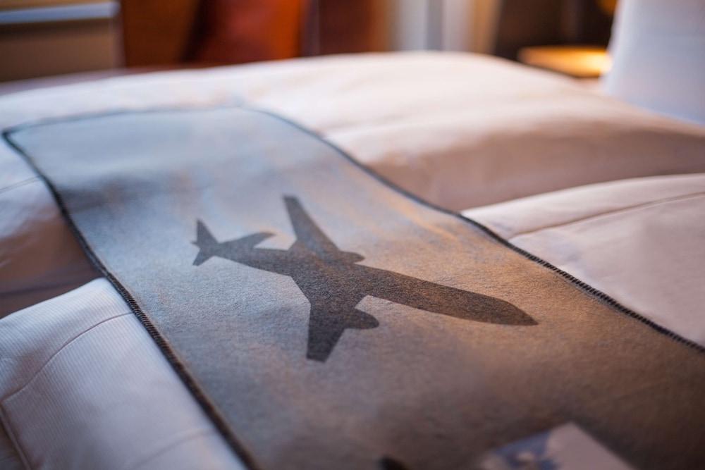 Atlantic Hotel Airport BRE Eksteriør bilde